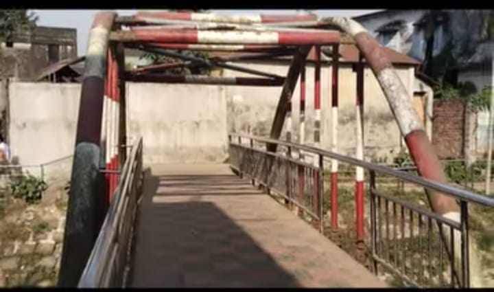 মোহনগঞ্জে পতিতা ও মাদকসেবিদের আড্ডা